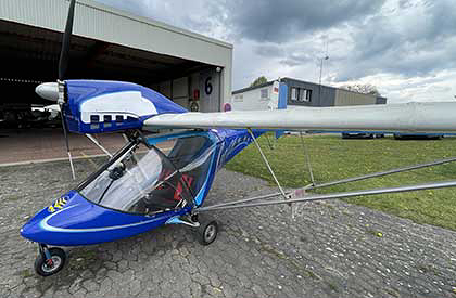 C 22 CS mit rotax 912 und motorcowling U. doppelsteuer