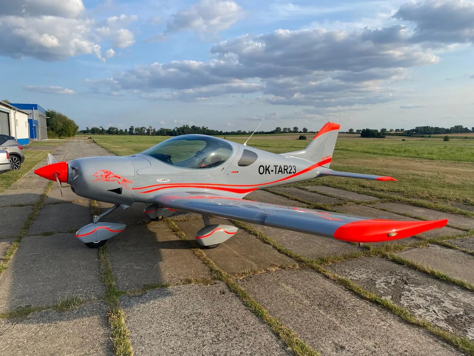 NG4 Via for sale