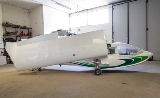 Seamax M-22 with folding wings – new