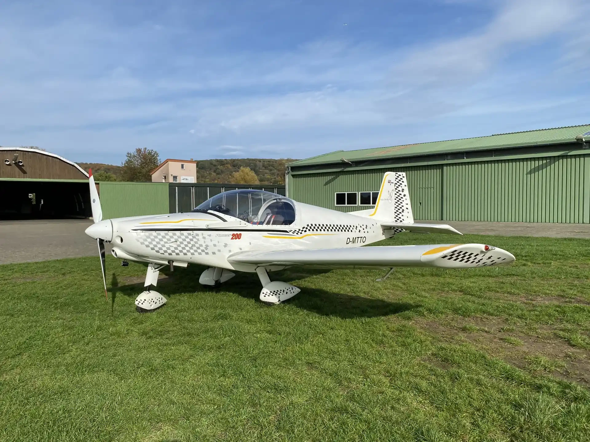 Alpi Aviation Pioneer 200
