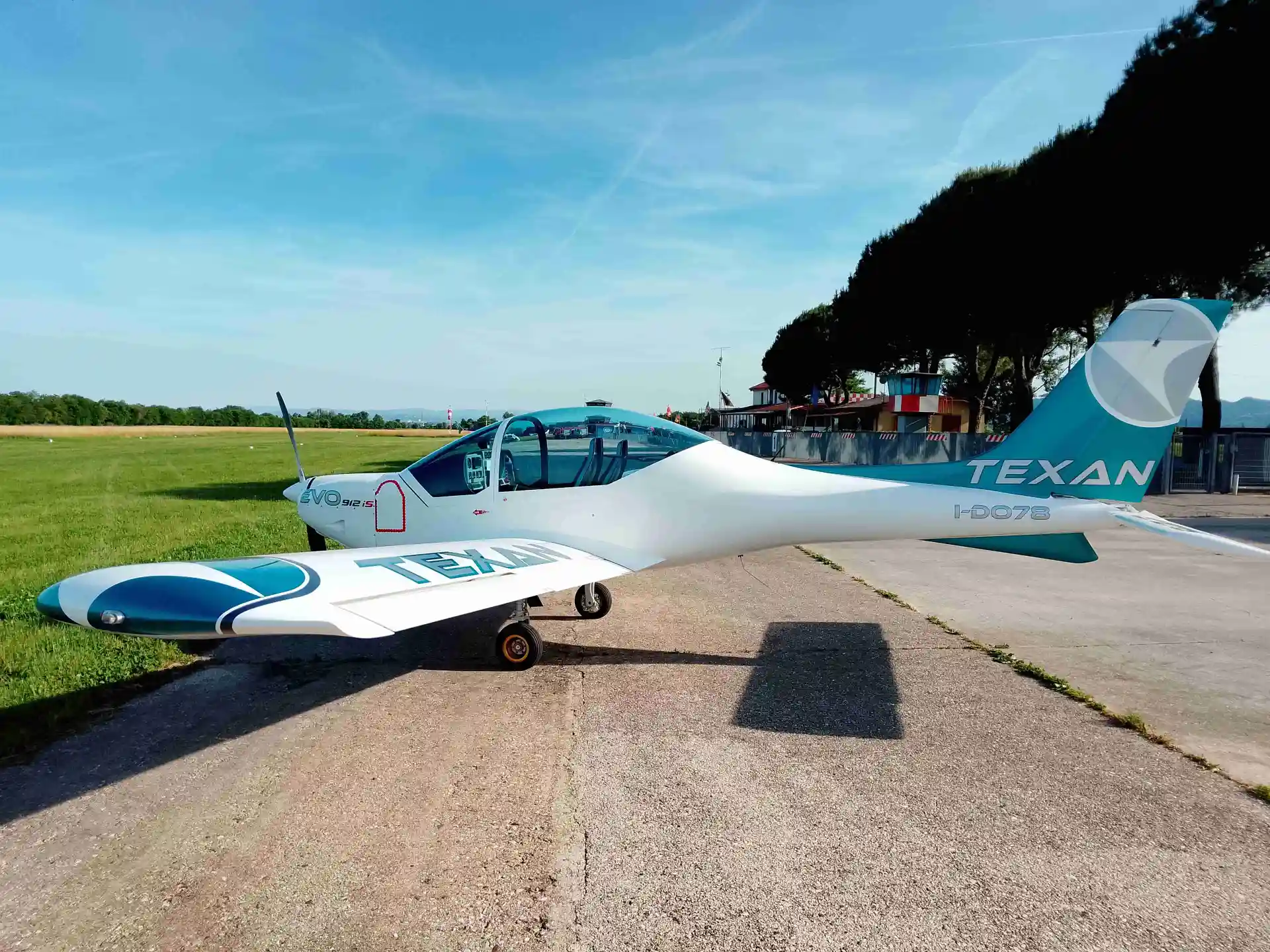 Fly Synthesis Texan